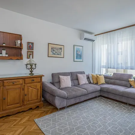 Aurora Apartamento Omiš
